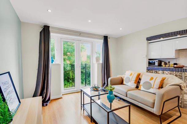 1 Bed 1 Bath - Photo 1