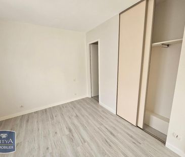 Location Appartement 1 pièce 28m² POITIERS 86000 - Photo 1