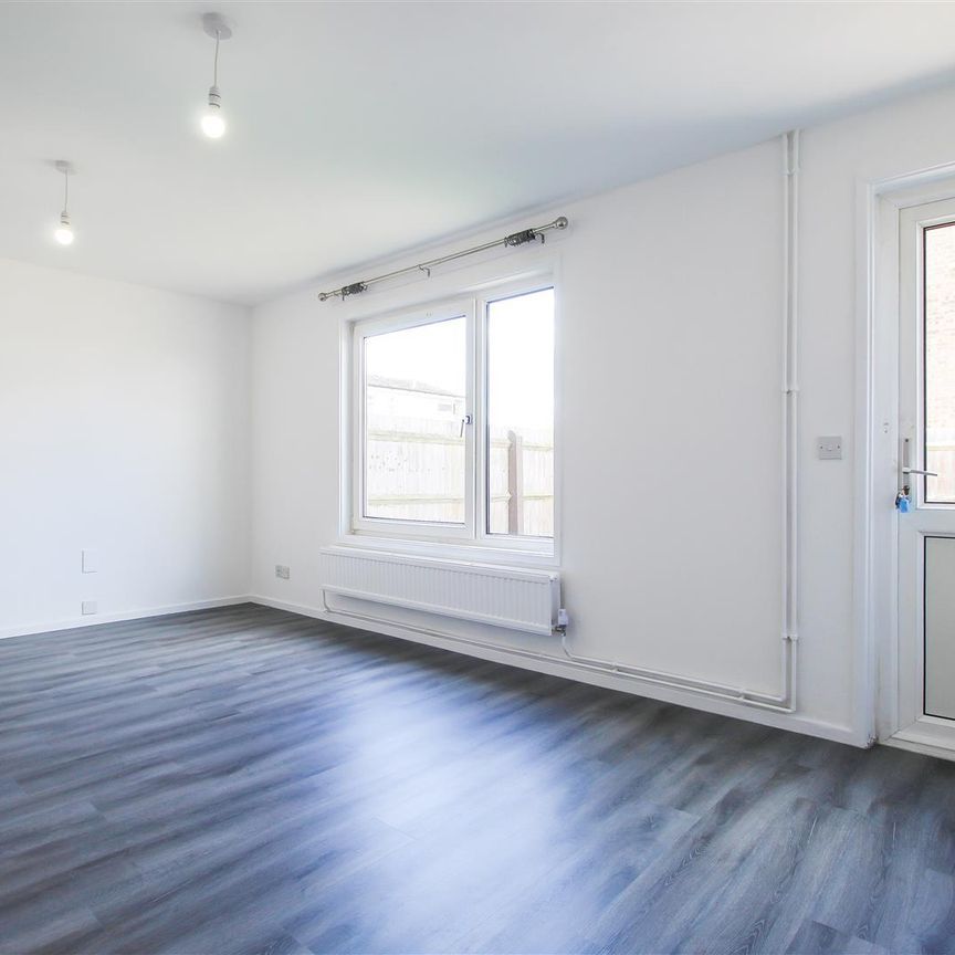 Abbey Place, Waterbeach - Photo 1