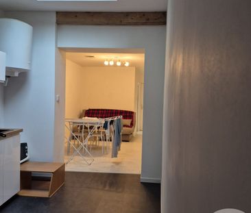 Location Appartement 2 pièces 38m² LA REOLE 33190 - Photo 1