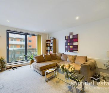 1 bedroom flat to rent - Photo 2