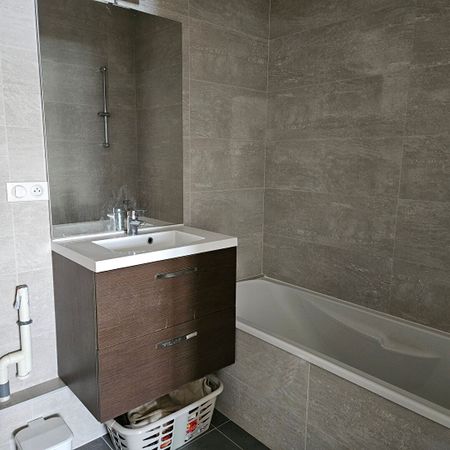 Location Appartement 2 pièces 43m² BESANCON 25000 - Photo 4