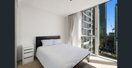 FULLY FURNISHED – AMAZING LOCATION AND VIEWS! - Photo 5