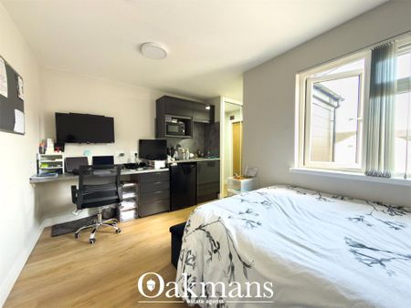 7 bedroom end of terrace house to rent - Photo 4