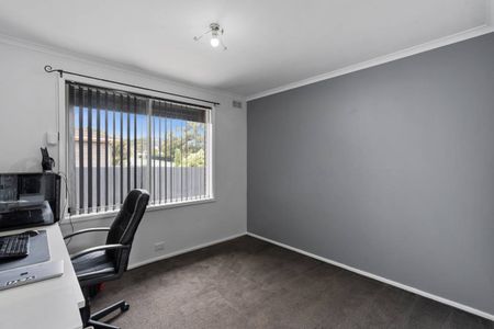 Family Living at Its Best - Photo 5