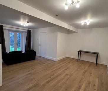 2 bedroom House To Let - Photo 5