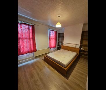 Room in a Shared House, Scales Road, N17 - Photo 1