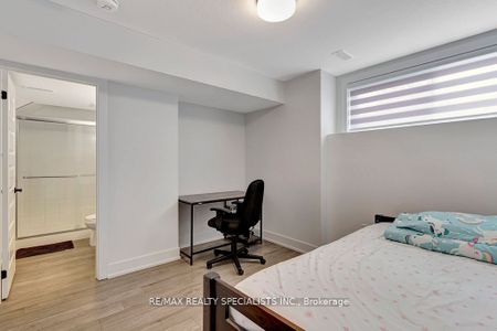 For Lease - 99 Roger Street Unit# 21, Waterloo, Ontario - Photo 2