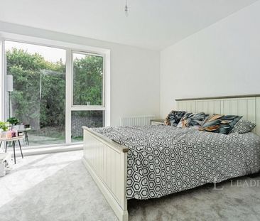 5 bedroom house to rent Apricot Crescent, Lindfield, Haywards Heath... - Photo 6