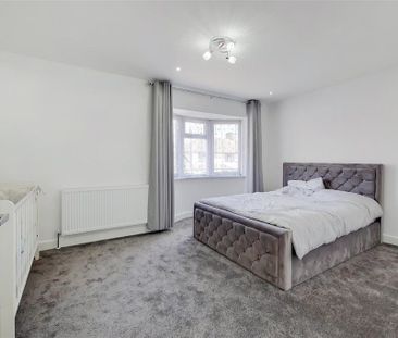 3 bedroom terraced house to rent - Photo 6