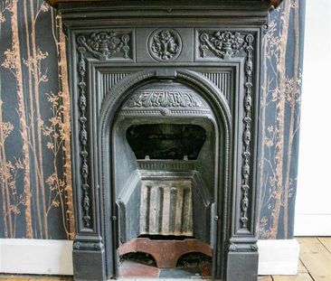 2 bedroom terraced house to rent - Photo 2