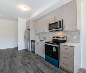 For Lease - 3409 Ridgeway Drive Unit# 33, Mississauga, Ontario - Photo 6
