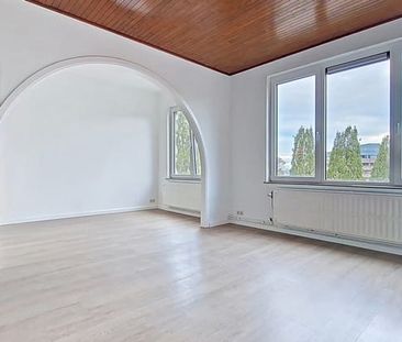 Appartement te huur - Photo 1