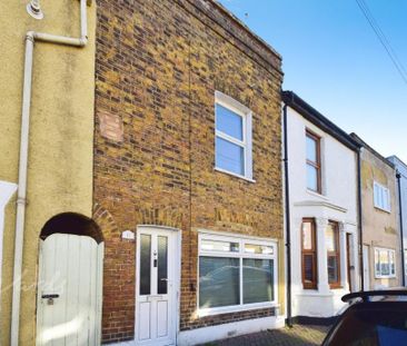 3 bedroom terraced house to rent - Photo 6