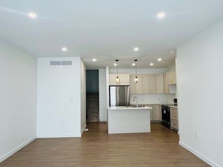 For Lease - 43 Summit Crescent, Belleville, Ontario - Photo 5