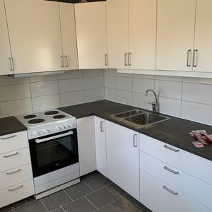 Bergsvägen, Fellingsbro - Photo 1