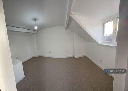4 bedroom terraced house to rent - Photo 4