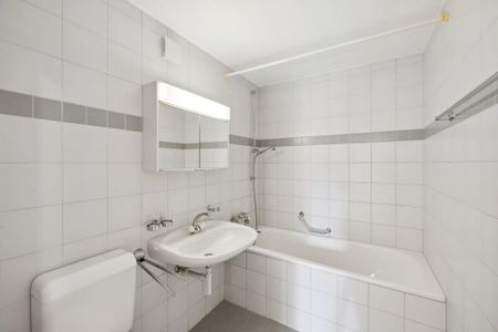 4.5 Zimmer, 100 m², 1. Stock - Foto 3