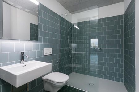 Modernes Hochhausfeeling an bester Lage - Photo 4