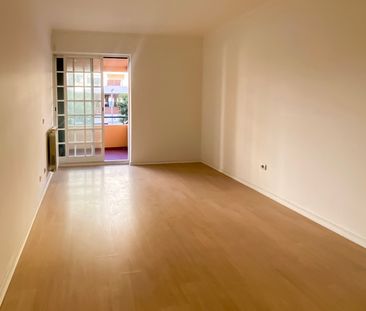 3 bedroom apartment in condominium with pool - Photo 5