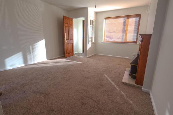 1 bedroom semi-detached house to rent - Photo 1