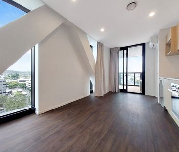 The Residences at LQ Ellerslie One bedroom apartment. - Photo 3