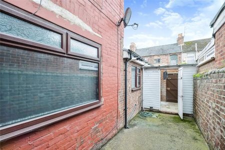5 bedroom house to rent - Photo 4