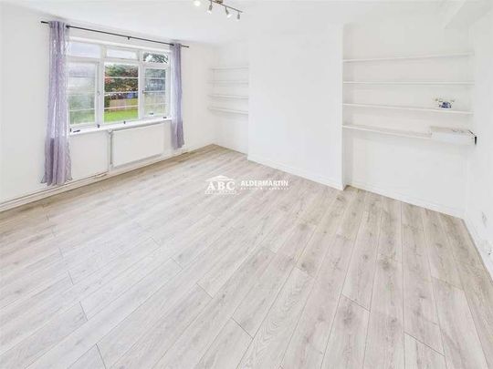 Bell Lane, London, NW4 - Photo 1