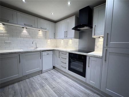 2 bedroom apartment to rent - Photo 5