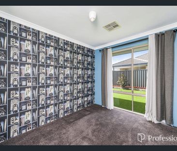 🏡 Cozy Byford Rental: Affordable & Convenient Living 🌟 - Photo 3