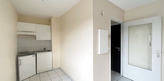 Location Appartement 1 pièce 23m² RODEZ 12000 - Photo 2