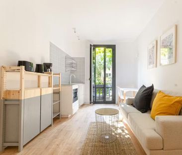 Carrer de les Balears, Barcelona, Catalonia 08023 - Photo 6