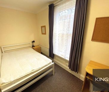 4 bedroom terraced house to rent - Photo 2