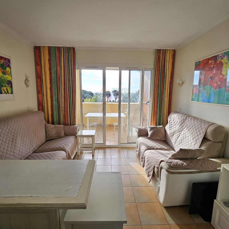 LOCATION HIVERNALE T2 du 01/10/2025 au 29/05/2026 - Photo 1