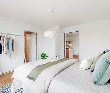 Perfekt für WGs Neubauwohnung direkt beim Bahnhof Steinhof - Photo 3