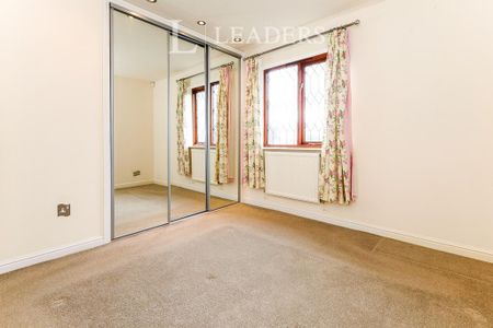 2 bedroom terraced house to rent - Photo 4