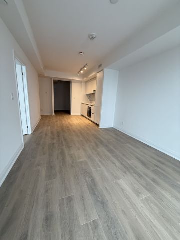 For Lease - 4015 The Exchange N/A Unit# 3501, Mississauga, Ontario - Photo 3