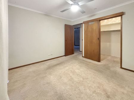 4 Plante Court, Strathdale - Photo 5