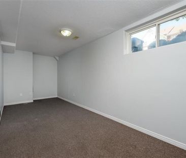 For Lease - 246 SPILLSBURY Drive Unit# 801, Peterborough, Ontario - Photo 5