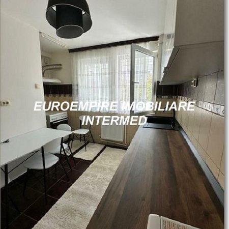 Apartament de inchiriat in Constanta, Centru - 3 camere, 60 mp - Fotografie 4