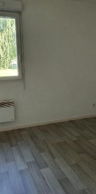 Location Appartement 2 pièces 47m² PECQUENCOURT 59146 - Photo 1