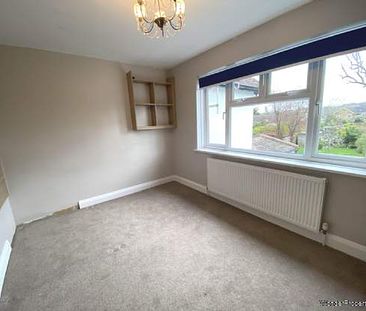 5 bedroom property to rent in Borehamwood - Photo 4