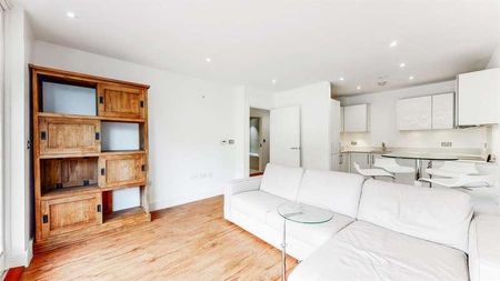 Cetrine Apartment, New Gun Wharf, Bow, E3 - Photo 3