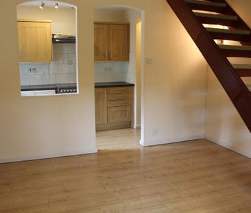 1 bedroom detached house to rent - Photo 5