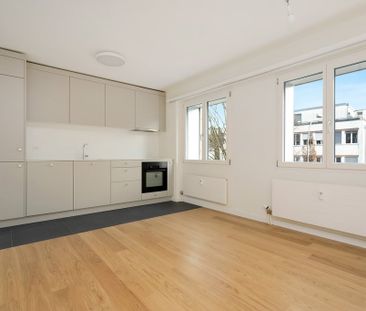 Grosszügige 2.5-Zimmer-Wohnung - Foto 2