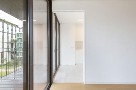 2 Bedroom Apartment, Lisboa - Photo 2