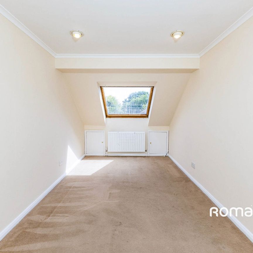 Glendevon Road, Woodley, Reading, RG5 - Photo 1