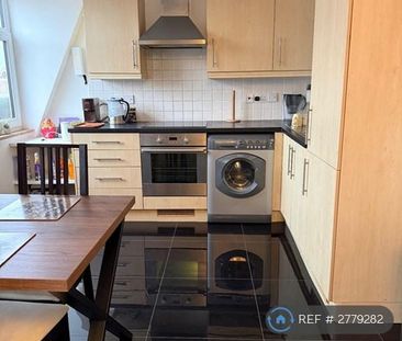 2 bedroom flat to rent - Photo 6