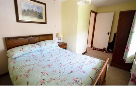 2 bedroom cottage to rent - Photo 2