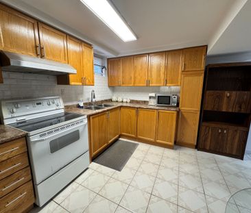 For Lease - 63 Canterbury Court Unit# Bsmt, Richmond Hill, Ontario - Photo 3